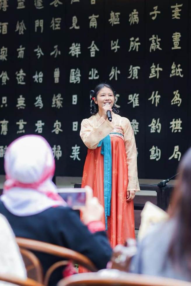 fb30416ec74ec7651a9f2f050b2cb1b